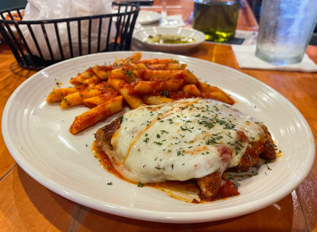 carrabbas chicken parm dinner 