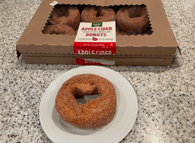 trader joe's cider donuts