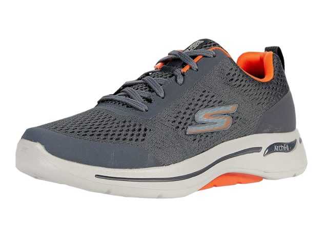 Sketchers sneakers