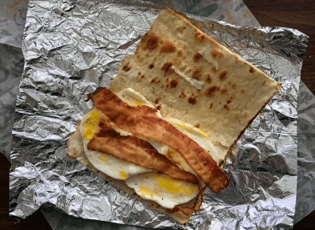 breakfast flatbread from subway on tinfoil