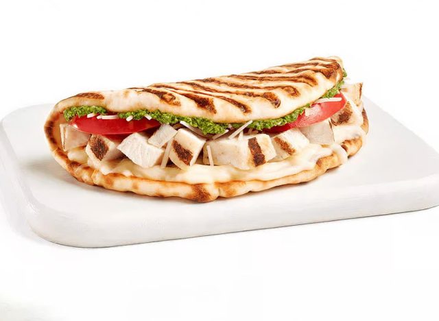 Tropical Smoothie Cafe Chicken Pesto Flatbread