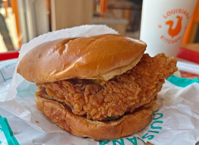 Popeye's Ghost Pepper Chicken Sandwich