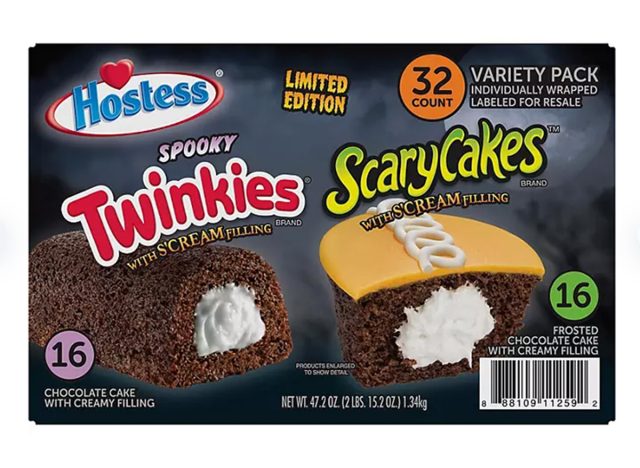 Hostess ScaryCakes Cupcakes and Chocolate Cake Twinkies Variety Pack