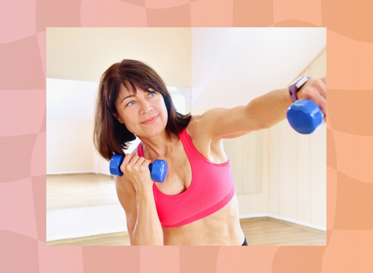 mature woman using dumbbells