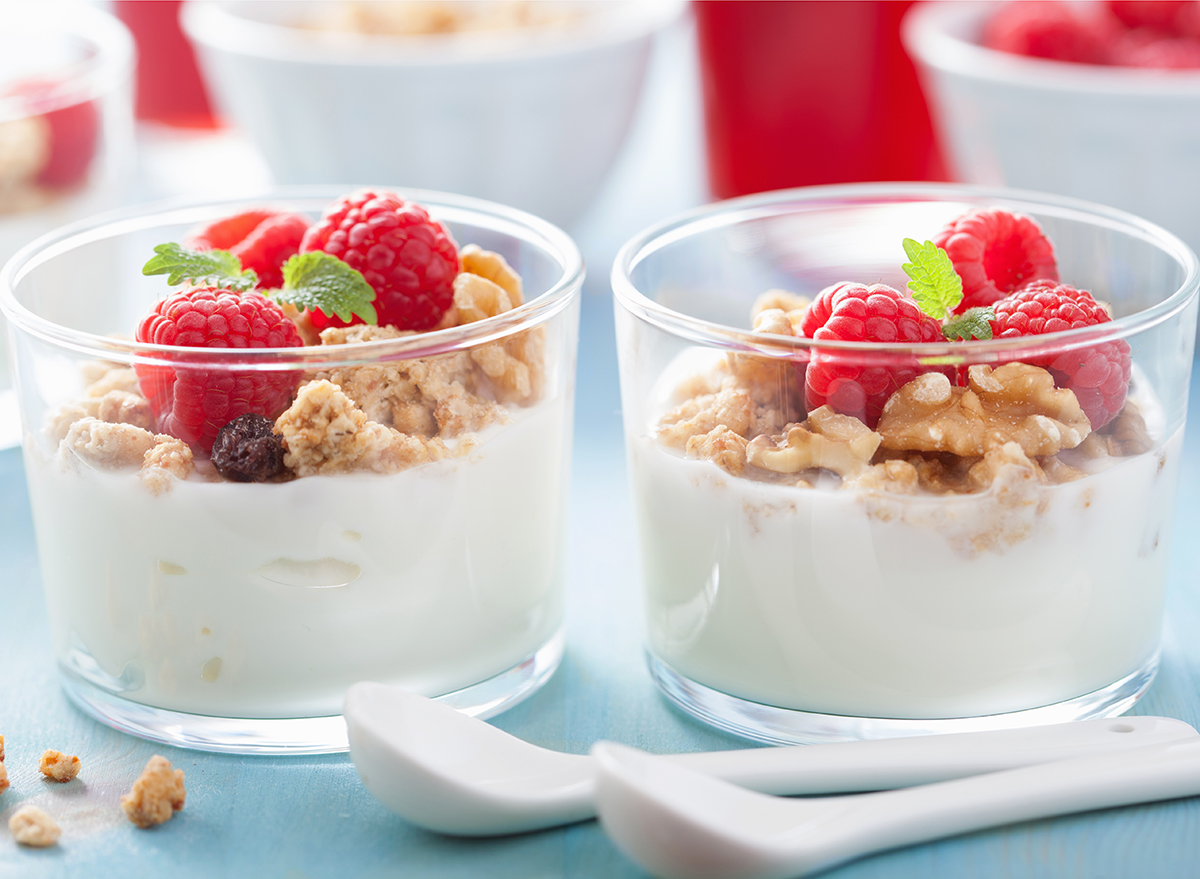 healthy breakfast with yogurt granola and raspberry