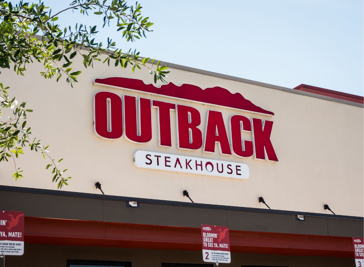 Outback Steakhouse storefront