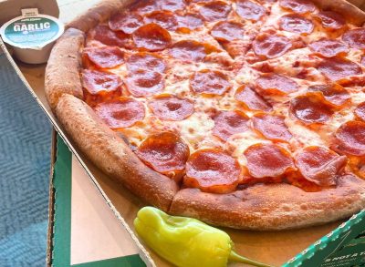 America's 4th Largest Pizza Chain Is On a Downward Spiral, Data Shows