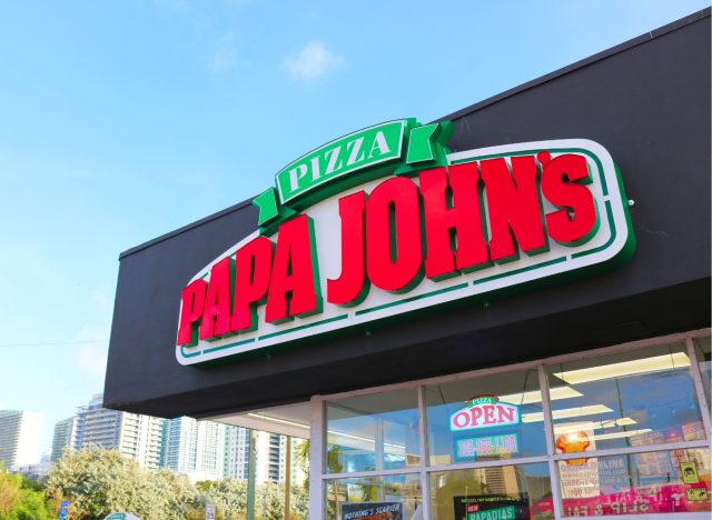 Papa Johns storefront sign