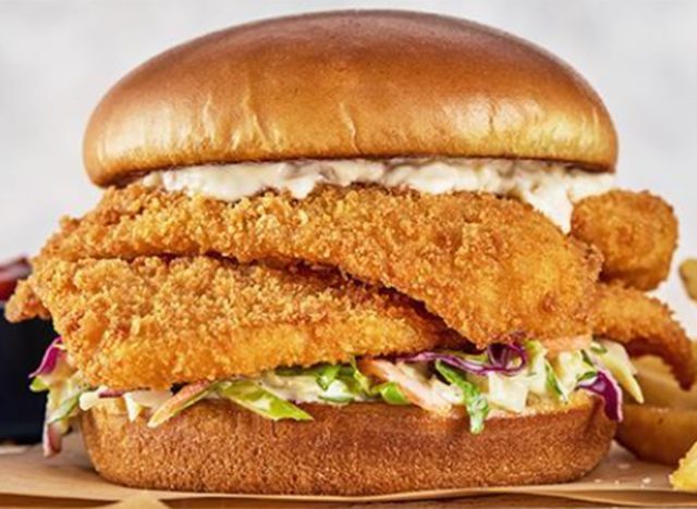 Red Lobster Crunch-Fried Flounder Sandwich