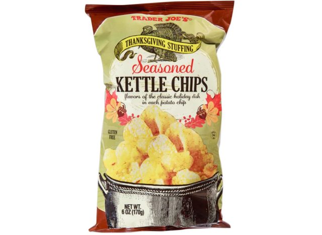 trader joe's thanksgiving stuffing seasoned kettle chips