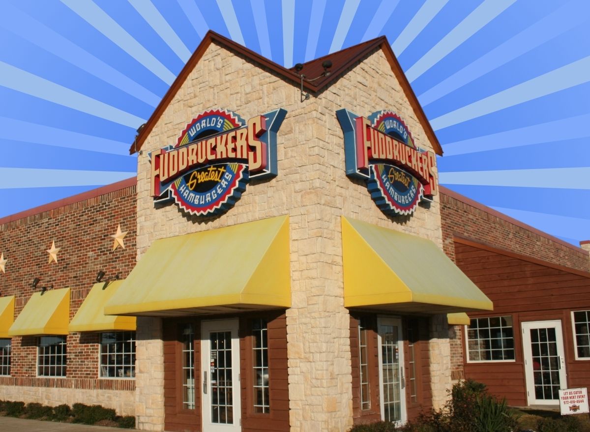 Fuddruckers restaurant against striped blue background