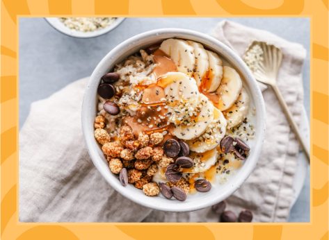 12 Superfood Toppings That Make Oatmeal Healthier