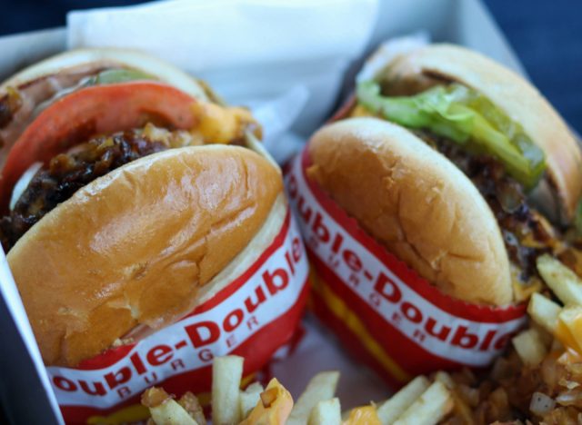 in-n-out double double burgers