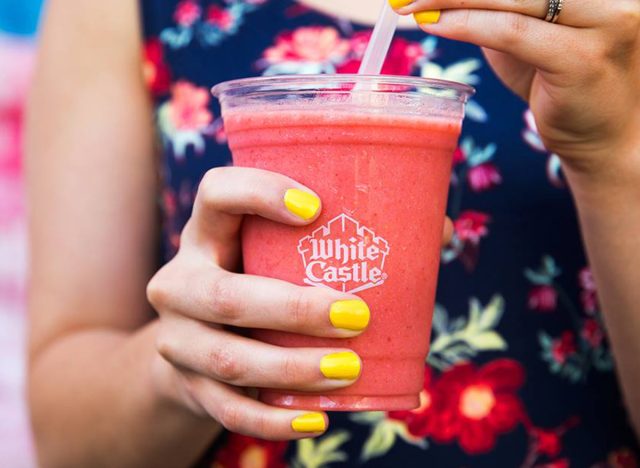 White Castle Strawberry Lemonade Smoothie