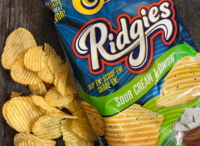 Wise Ridgies Sour Cream & Onion Potato Chips