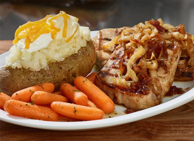 Cheddar's Scratch Kitchen Grilled Pork Chops