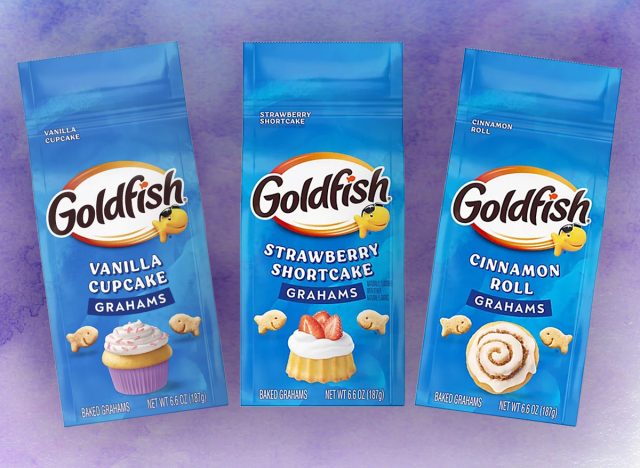  Vanilla Cupcake, Strawberry Shortcake and new Cinnamon Roll flavored Grahams