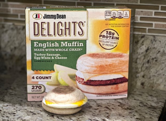  Jimmy Dean Delights Turkey Sausage, Egg White & Cheese English Muffin Sandwiches 