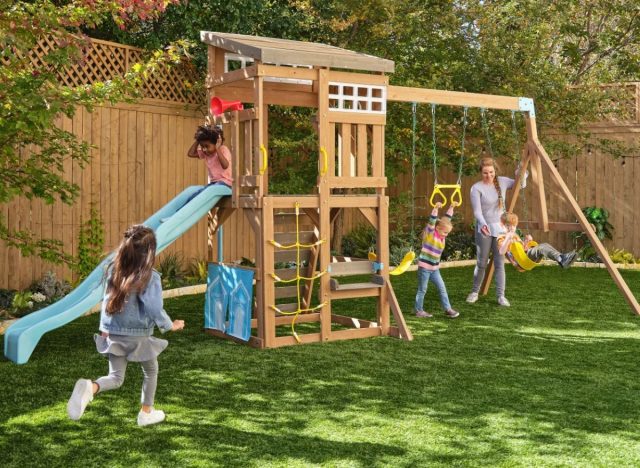 kidfraft modern outdoor swing set