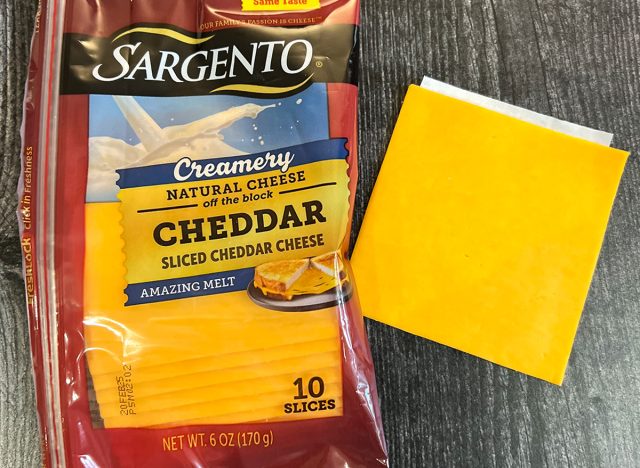 Sargento Creamery Sliced Cheddar Cheese