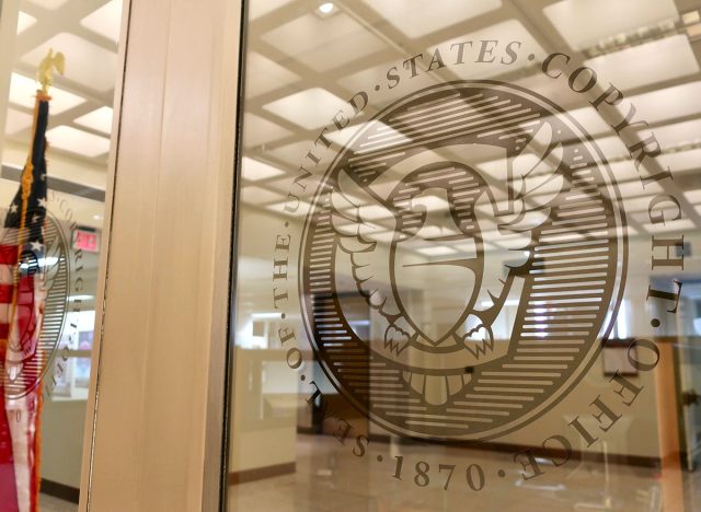 US COPYRIGHT OFFICE - LIBRARY OF CONGRESS - sign seal emblem coat of arms at entrance