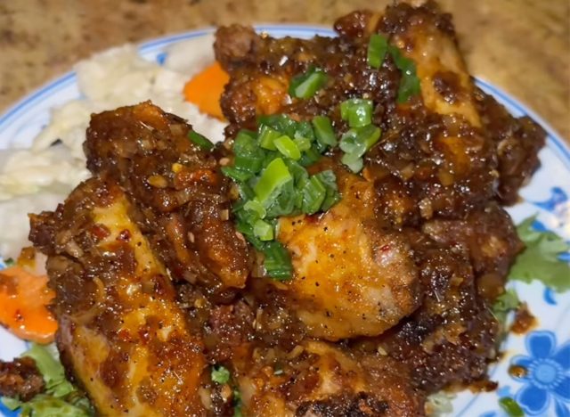 Tan Dinh Lemongrass wings