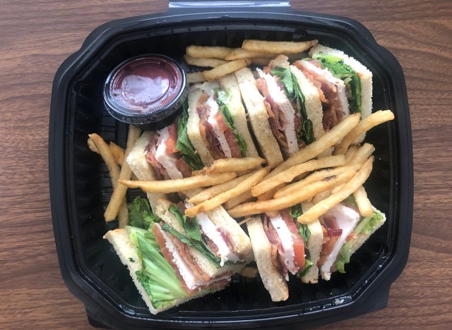 Mimi's Cafe Club Sandwich 