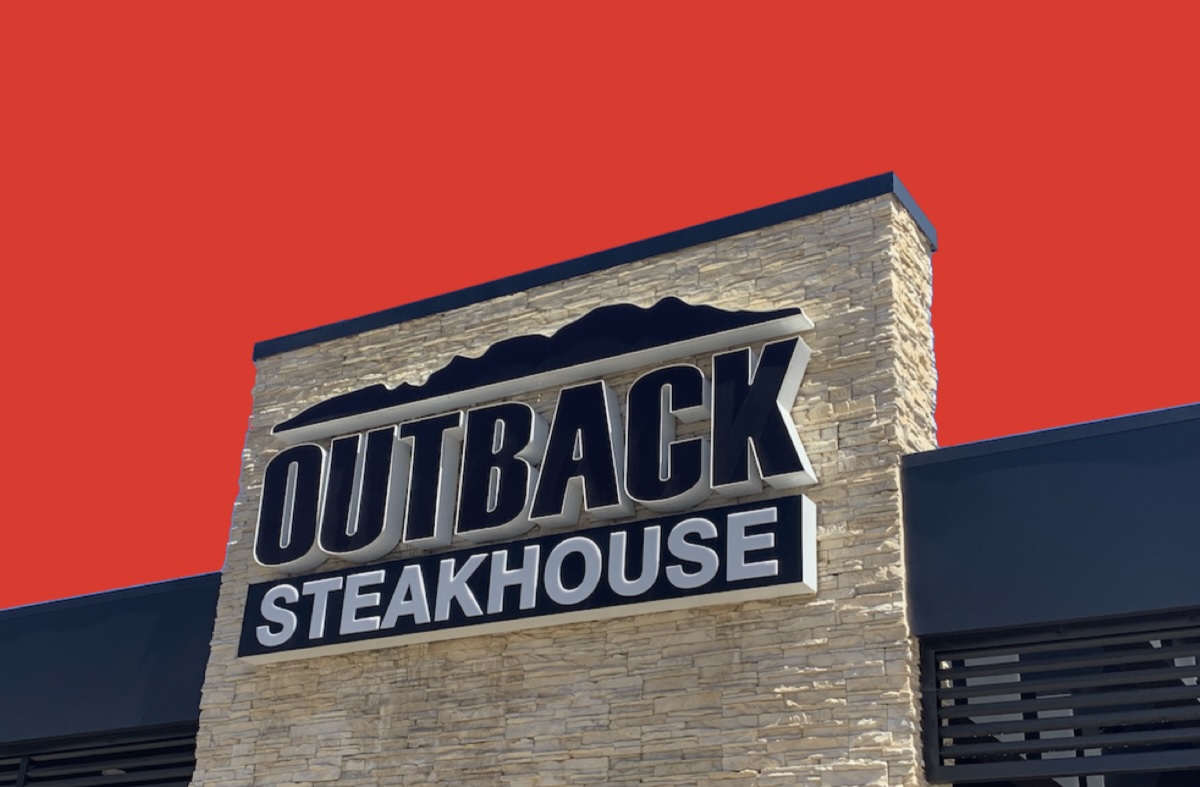 Restaurant, Outback Steakhouse, lay offs