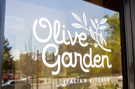 This Is the No. 1 Dish to Order at Olive Garden