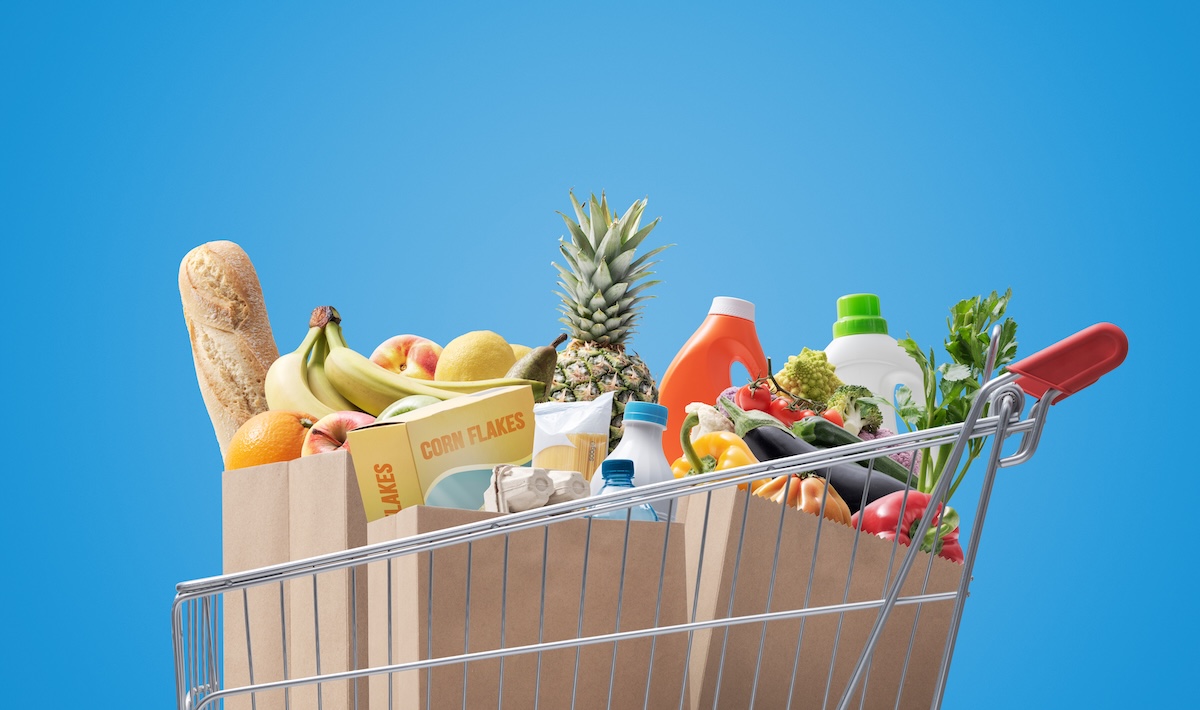 Shopping,Cart,Full,Of,Fresh,Groceries,,Grocery,Shopping,Concept