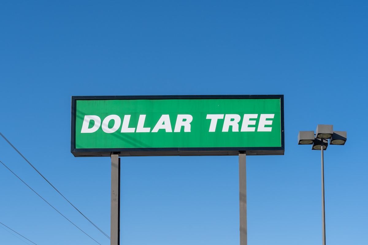 Galveston,,Tx,,Usa, ,March,12,,2022:,A,Dollar,Tree