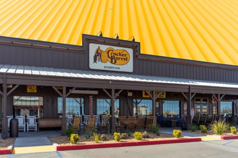 Cracker Barrel's Spring Menu Has Oreo Pancakes