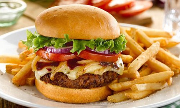 40 Popular Burgers—Ranked! | Eat This Not That