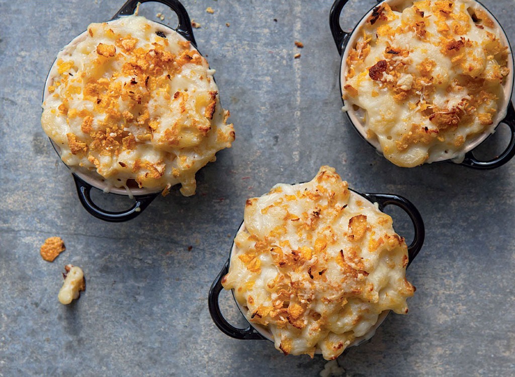 https://www.eatthis.com/wp-content/uploads/sites/4/media/images/ext/550347712/mac-and-cheese-pots.jpg
