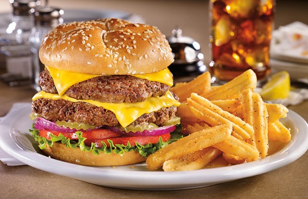 40 Popular Burgers—Ranked! | Eat This Not That