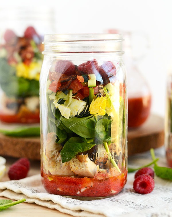 Six Healthy Mason Jar Salads Everyone Should Know