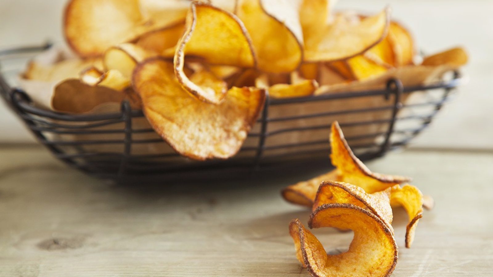 11 Best Healthy Chips for Weight Loss - Eat This Not That