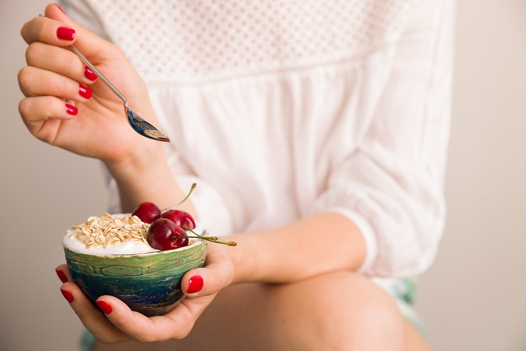 The Best Snacks to Shrink Belly Fat, Says Dietitian — Eat This Not That