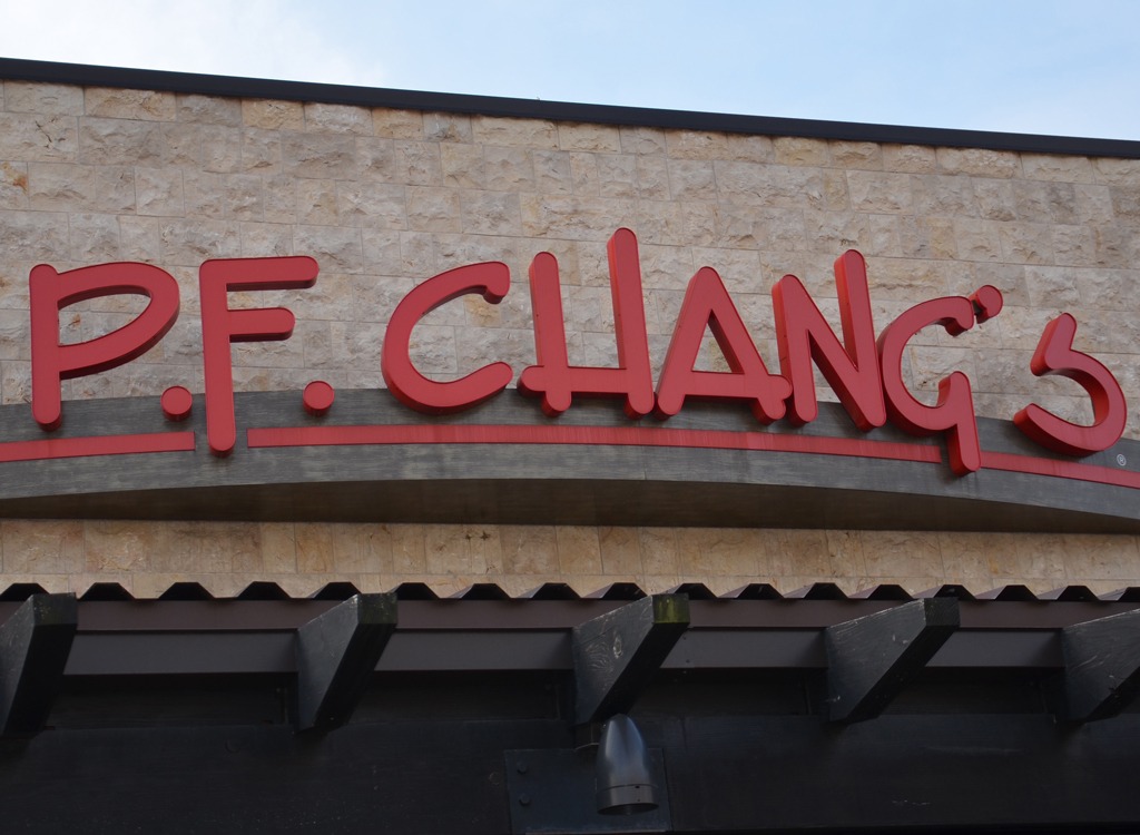 https://www.eatthis.com/wp-content/uploads/sites/4/media/images/ext/973859443/pf-changs.jpg